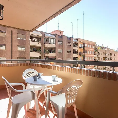 Apartup Mestalla Apartment *